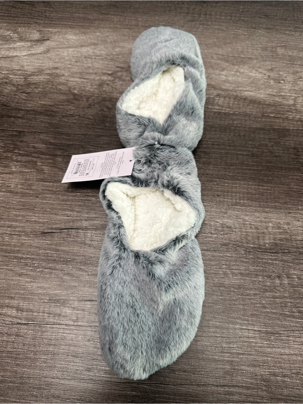 Auden Plush Gray Faux-Fur Slip-On Slippers with Cream Lining